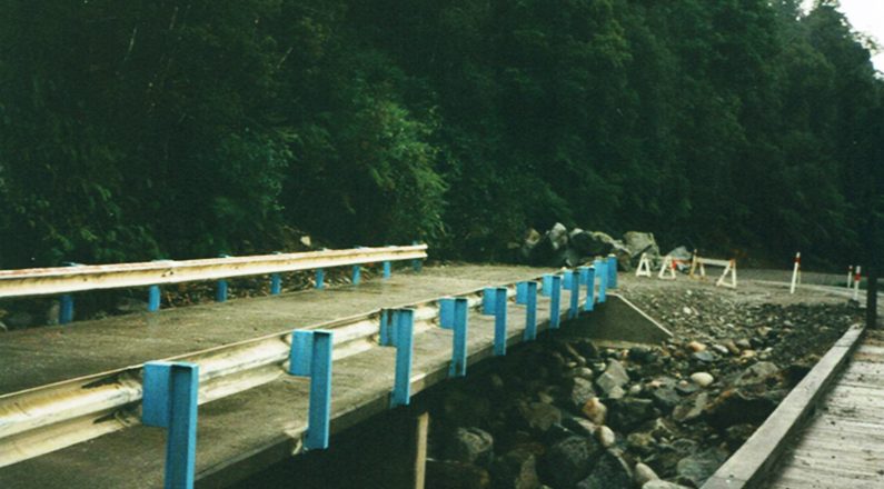 Hohunu Bridge Repair